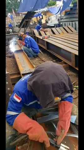 Silahkan berkomentar, untuk menambah ilmu dan pengetahuan🙏🙏🙏🙏  #welderindonesia🇮🇩 #weldingresult😎 #smawwelding✅ #construction #fyp 