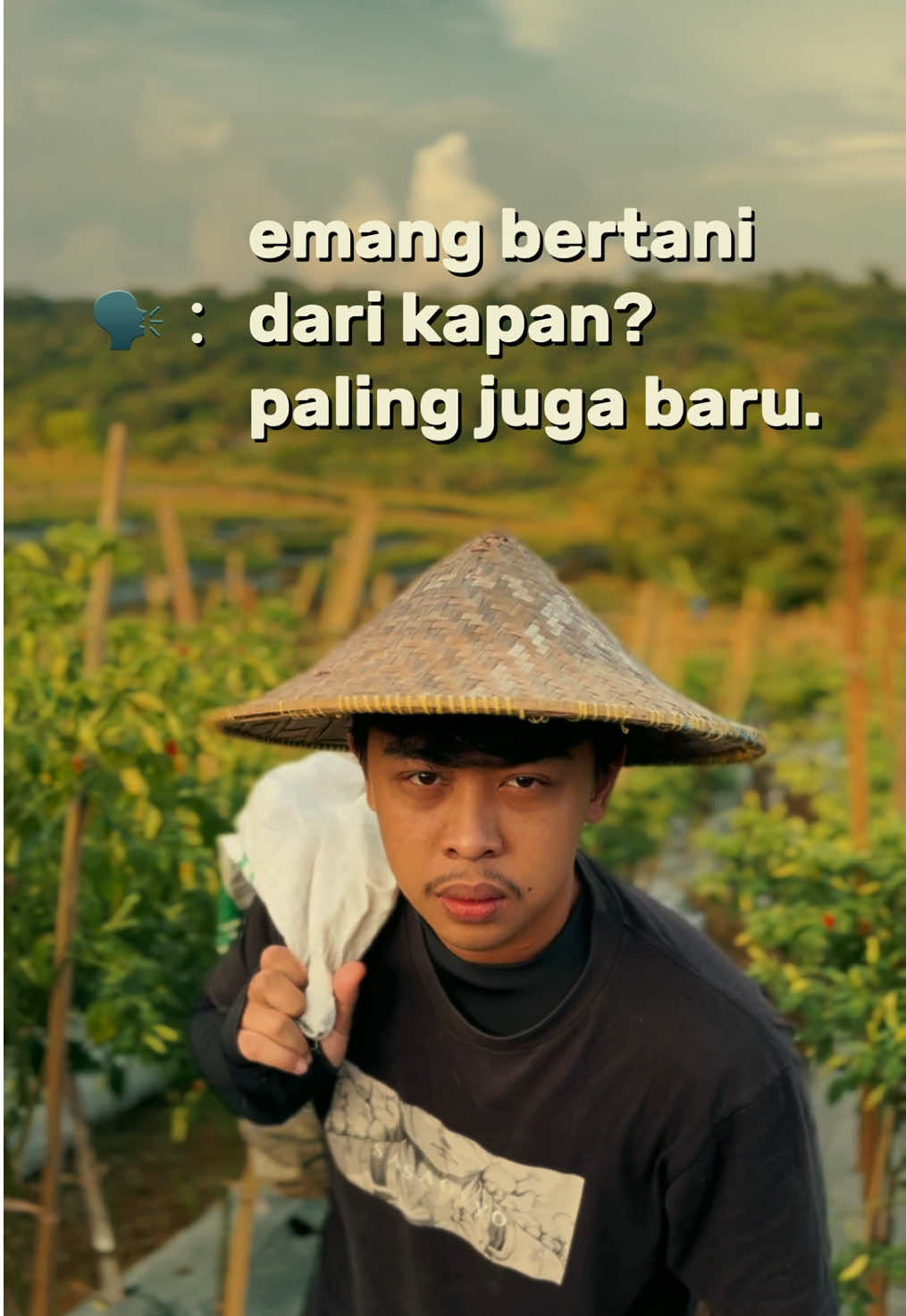 Replying to @basskarraa  kurang lebih segitu pengalaman kakang mah 😁 #petaniindonesia🇮🇩🇮🇩🇮🇩🌿🌿 #petanimuda #petanicabe #petanimilenial 