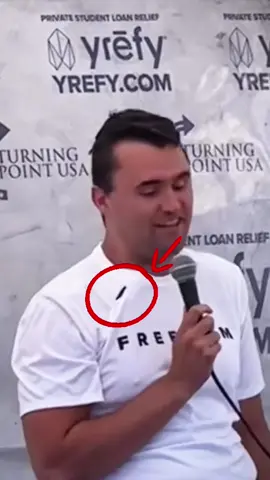 Did you notice the illogical black object on Charlie Kirk's shirt？No one realized that he had taken three protective measures 24 hours before his speech, but he missed one critical detail#usa #us #celebrity #fouryou #fyp
