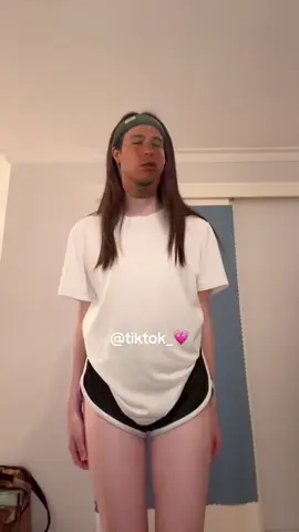 하 이거 생일 영상이엿는데 삭제된게 진짜 너무 슬프다 올리는거만이라두 할게염..