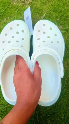 Crocs Women's Bae Clogs Platform Shoes #niceproduct #creatorsearchinsights #foryoupage #fypシ゚viral #comfortableshoes 