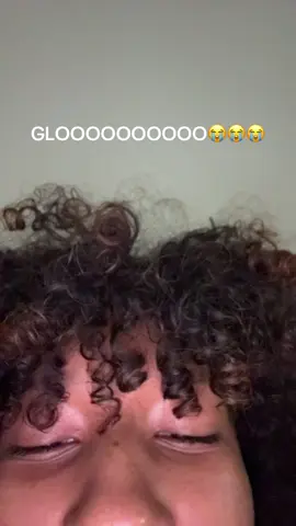 BUUUUURNIN BLUUUUUUUUUEEE😭😭😭 