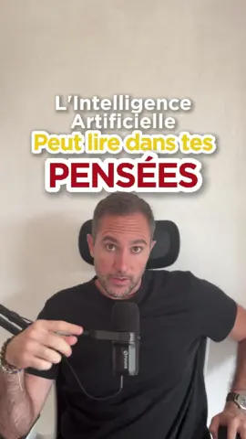 L’IA peut maintenant lire tes pensées. Sérieusement. Tu penses à un mot-clé (“banane”) et le système capte tout. 125 000 mots. 74 % de précision. Bienvenue dans le futur. 👉 https://webeezzy.com/discover