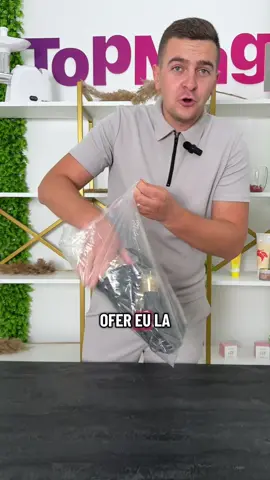 ✨ Casa ta pare lipsită de viață seara? 😮 Uite cum poți schimba totul în câteva secunde! 👉 Ghirlanda decorativă de 5 metri cu 10 becuri adaugă instant magie pe balcon, terasă sau în cameră. 💡 Rezistentă la apă și super ușor de montat! 💰 Preț: 279 lei 📌 Cod Articol: 1928 📍 Str. Ștefan cel Mare 130, Chișinău 📍 Bd. Mircea cel Bătrân 6, Ciocana 📞 078889797 #decor #viral #moldova #lumini #style