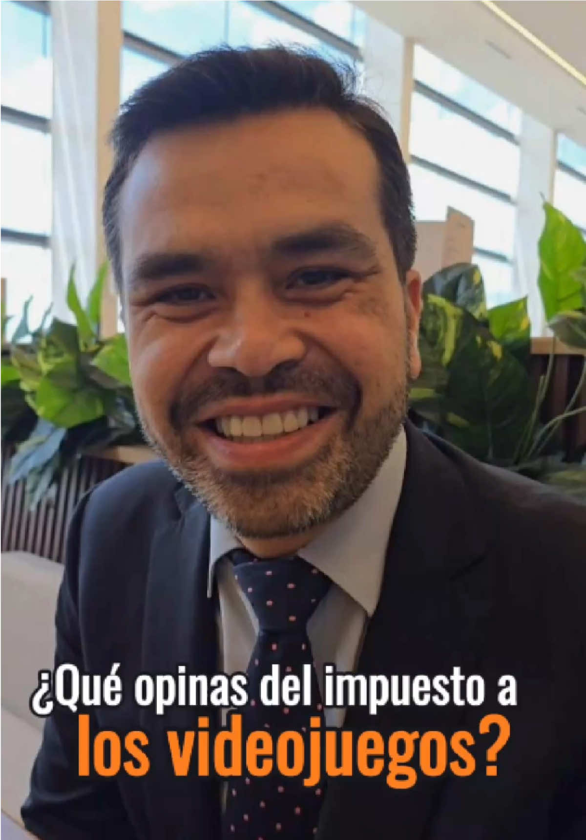 Ya en serio: por ahí no es. 🎮