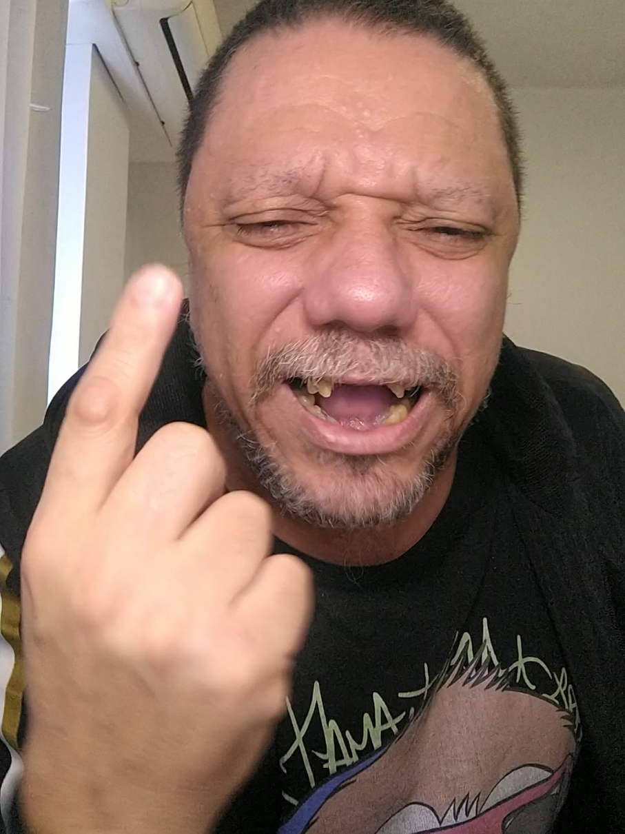 Eu trabalho muito rapá...