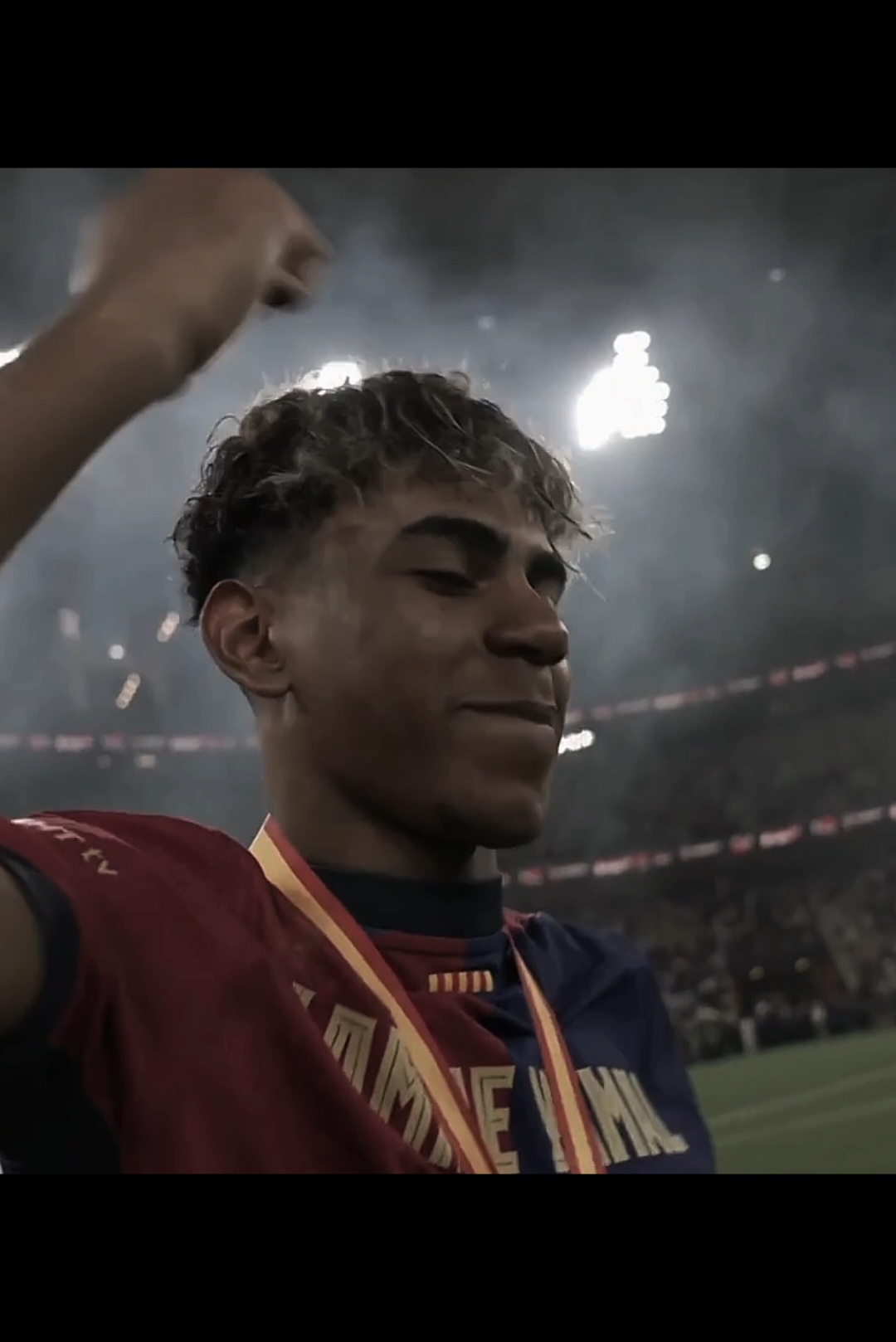 toma bala #lamineyamal #barcelona #skills #foryoupage #football 