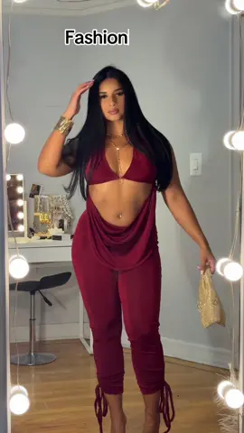 @Fashion Nova  🔎 Weekend linedup legging set  🔎 Baby hearts stiletto heels 