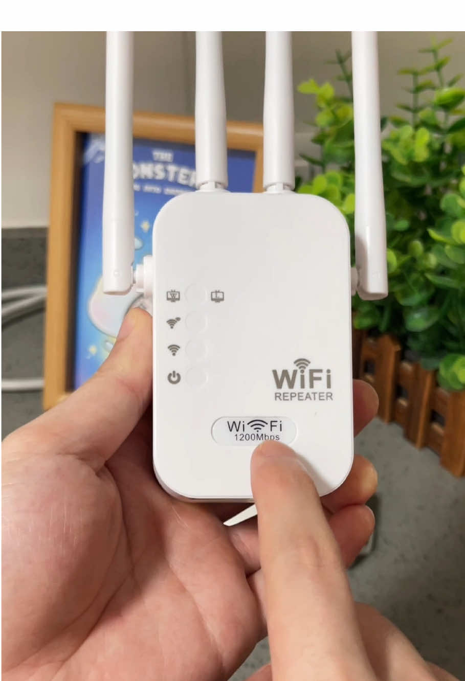 #wifirepeater #fyp #signalbooster #wifibooster #wifiextender 