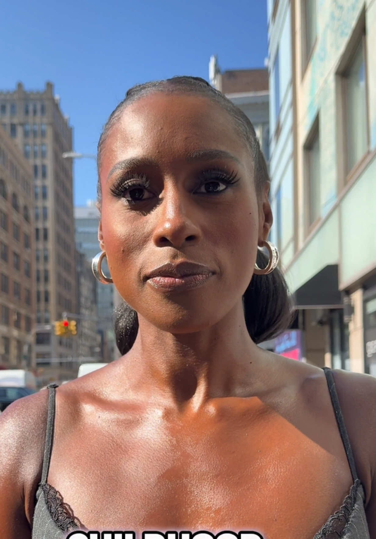 Asking Issa Rae What makes you confident? #confidenceheist #inspiring🌍withconfidence #davidcarmi #issarae #issaraequotes       