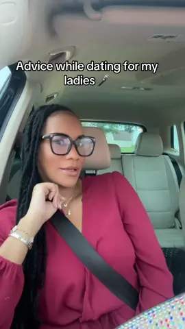 Advice for my ladies while dating 🎤#dating #advice #tedtalk #wisdom #locs 