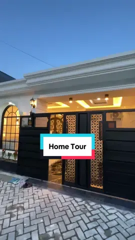 Jatuh Cinta sama rumah sendiri gpp kan ya ? 😍🥰 Makasih kak @ernacremona28 selaku Arsitek kita. Gak mumet mikir desain dan Tukang, tau2 jadi secantik ini 🤩 