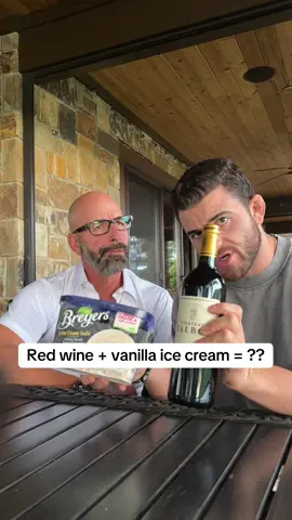 Red wine + vanilla ice cream = ?? 🍷 🍨 #johnnydrinks 