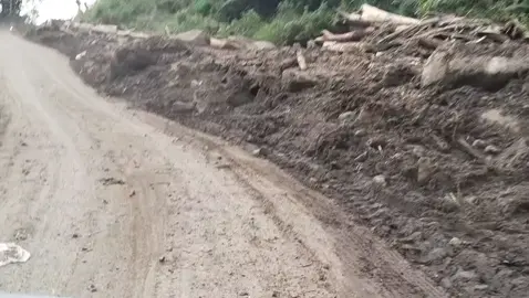 Lokasi banjir bandang.kabupaten Nagekeo kec.Mauponggo NTT FLORES ##bantuan kemanusiaan @sorotan publik 