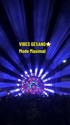 VIBES GESANG 🌈 @K5 Maximal Audio #Lunar750 #Rainbowinthesky   