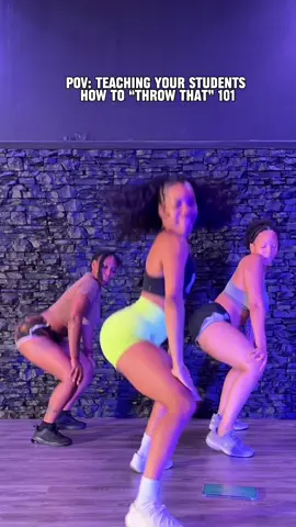 You got to put your back into it, when you throwing it back 😂🍑🩷 #twerknsweat #dancetutorials #fyp #learntodance #beginnersdance 