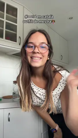 Us agrada? 👩🏽‍🏫🥰❤️ #OOTD #mestra #maestra #profe #català 