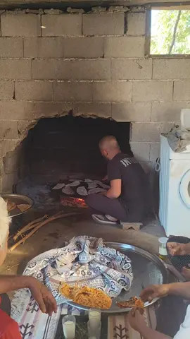 köyün köpekleri aç kalırsa köyün eski harmanlığını karıştırırmış Allah bizi köyün köpeklerinden korusun ya rabbim Hasan 27 27 TikTok#kesfet #benibul 