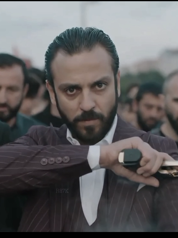 فارتولو 🔥🤍 - #فارتولو_سعد_الدين #vartolusadettin #الحفرة_çukur #الحفرة_في_كل_مكان #اراس_بولوت 