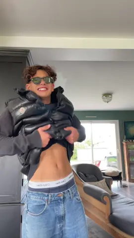 Addict à ce son @Marco Moretti 🕶️☀️ 