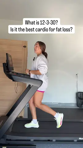 WARNING!!! it’s a hard workout so if 12% incline, 3 mph for 30 minutes is not your vibe right now… that is FINE and NORMAL! Try making your own variation maybe 8-2.5-20 (8% incline, 2.5mph for 20 minutes)  BTW this is LAST CALL for the Let it Grow challenge starting on MONDAY!!!! Can you believe it! Get your applications in before Sunday at midnight to qualify!!! So so excited to start this with you guys and end the year STRONG!  On my story im going to put some incline walking mistakes and comment ZONE 2 or check out my broadcast channel for an explanation on why zone 2 is the preferred cardio type for a FAT LOSS SPECIFIC goal!  No more forcing yourself to job IF you hate it! (Like eye haha I hate running currently BUT never say never in a few years I might be a marathon runner you never know) see that mindset shift (if you listened to my ‘How to have a growth mindset’ podcast you know what im talking about!!! @strongwithjulie on Apple and Spotify podcasts!  Ok enough from me, happy friday!! Hope you have a LOVELY weekend!!! Let me know if you have ANY questions below!  #fitnesstips #workouttips #12-3-30 #cardio #cardioforfatloss 