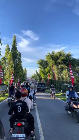 Jalan Putussibau mulai padat dikarenakan ada acara 🛵 #fyp #viral #viralvideo #kapuashulu #fyp 