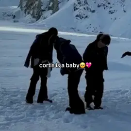 mau jagain bayi