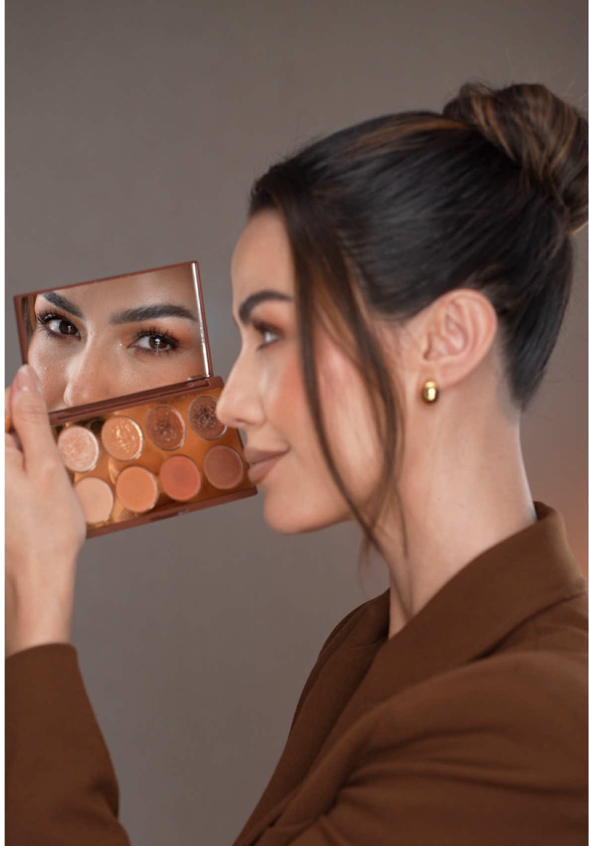 NEUTRALS ✨🤎 by @Linha NiinaSecrets  Quem aí já testou?? 😍 . . . #maquiagem #beleza #beauty #makeup