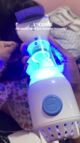 buti nalang nahanap ko tong product na to 😩 matatanggal ko na yung sandamakmak na lice sa ulo ng anak ko! 😩  #vcomb #liceremoval #lice #headliceremoval#licevacuum 