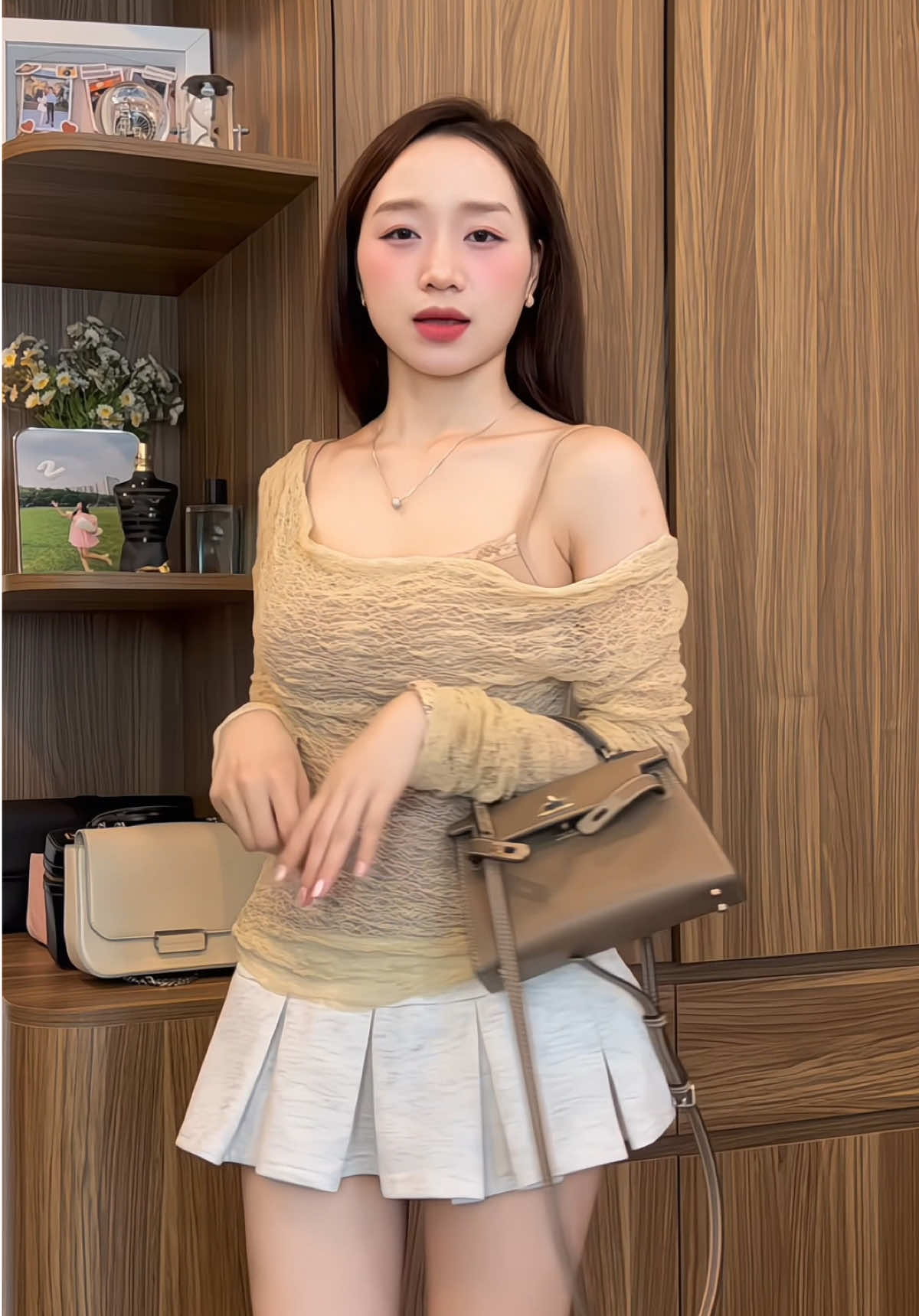 Hai màu nha mấy bà #diemxinhh #aohottrend #setao #aoren #aokieu 
