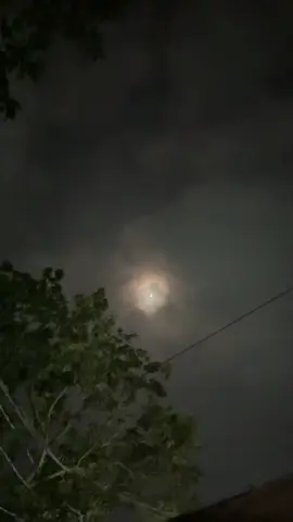 কোনো কিছুর প্রতি অভিযোগ না রেখে শান্ত ভাবে সহ্য করা অনেক ভালো....!!😊❤️‍🩹✨   #fyp #foryou #moon_lover_29 #videography #moon 