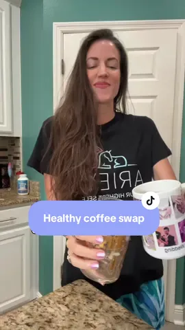 I don’t drink this just for taste (though it’s 🔥). It’s the mental reset + lighter, more energized feels for me. No crash. No jitters. Just clean fuel that actually makes me want to dance around my kitchen 😂   #moodboost #mushroomcoffee #bloating 