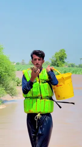 🥺💔 #reels #satlujdarya  #hassanwadd #wadd #help #neeedy #flood  #charity #helping #support #flood #giveback #donate #silaab #helphumanity #hassanwaddteam .