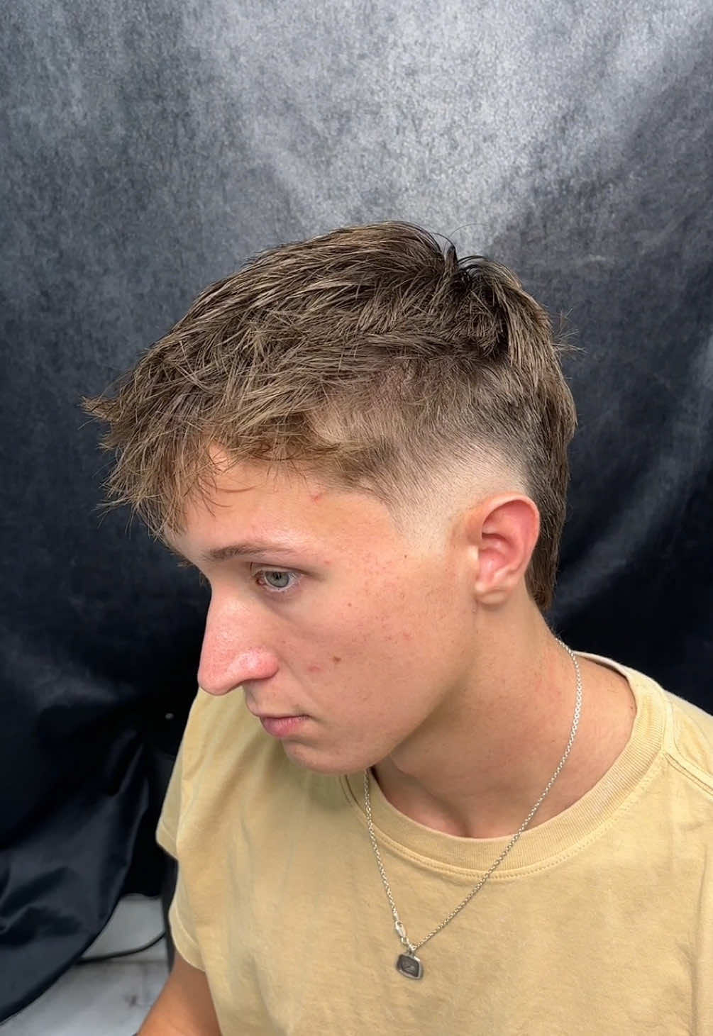 📍Savannah, GA - Tap the link in my bio to book an appointment! #savannahbarber #burstfade #georgiabarber #abercornstreet #riverstreetsavannah 