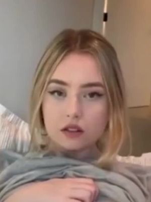 HI~