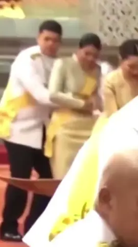 ทรงเอ❎️ ทรงพระเจริญ✅️