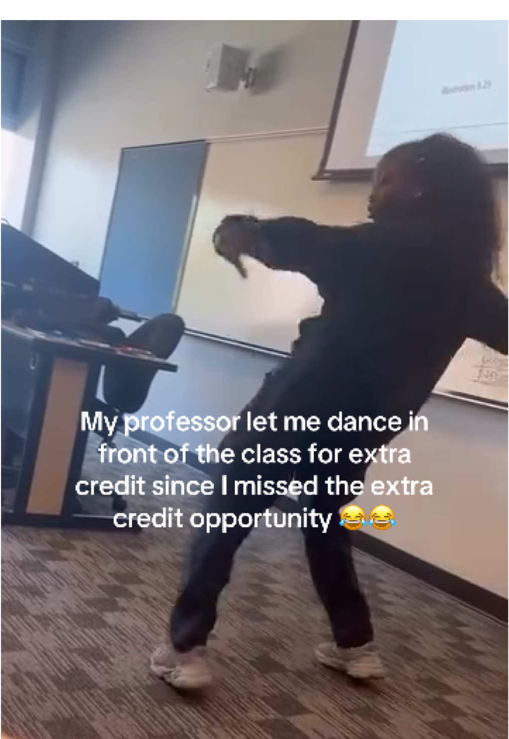 “Woww” 😂 gotta love Professor Cho ! lol mind you it’s 9sum in the morning I had to cancel myself when I started wining my hips 🤦🏾‍♀️ #professor #college #extracredit 