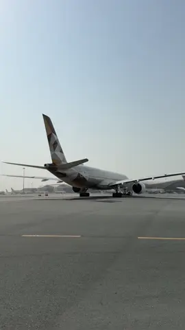 Our A350 is a work of art 👌 #airplane #aviation #aircraft 