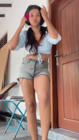 loca😎#dance #fyp #trending #viral #tiktok #onemillionaudition #foryoupage #ssalini #girl @Shakira 