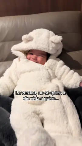 TU VIDA SIEMPRE SERÁ DE RISAS MI CHANCHITA🩷🧸 #fypage #fyp #amor #mama #mamaehija 
