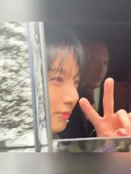 Bạn nhỏ về rồi nhớ🥺 #JUNGKOOKxCALVINKLEIN #JungkookForCalvinKlein #JUNGKOOKxNYFW #NYFW 