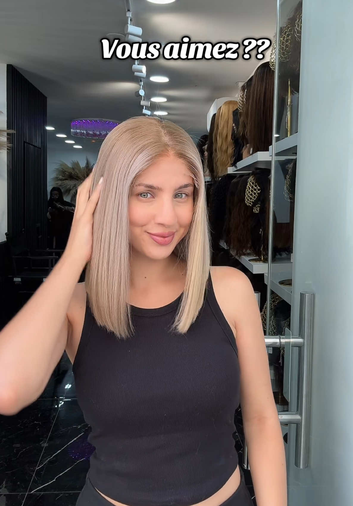 Je vous ai trouvé une blonde petit prix ! ➡️ Modèle Stella de chez @Slay With Safi  ✅ Closure HD ✅ Sans colle 💕 Vous voulez que je vous déniche d’autres blondes petit prix ? 👱‍♀️💫 #perruque #perruquehd #perruqueblonde 