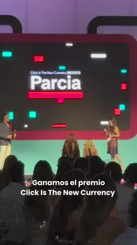 La semana pasada vivimos un momento increíble en el TikTok Creative Partner Summit LATAM en Colombia: Parcia recibió el Click is the New Currency Award por nuestro desempeño en CTR 🏆. Este premio reconoce no solo nuestro trabajo como agencia, sino también la creatividad de lxs creadores con quienes colaboramos y el impacto que tienen en la industria. Creemos que cada campaña es una oportunidad para conectar de verdad con las audiencias y generar resultados que trascienden. Porque #Parcia, makes every click count ✨ #tiktokevent #tiktoklatam #award #influencermarketing 