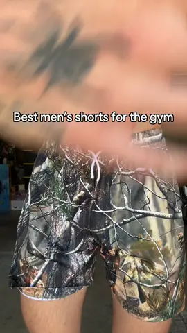 #mensshorts #gymclothes #gymshorts #mensclothes #camoshorts 