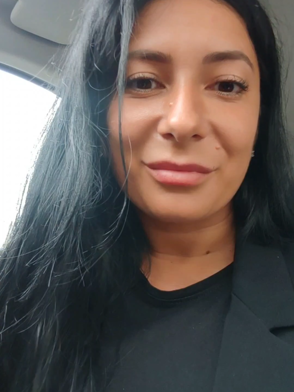 De ce atâta reticență față de genele premade, iar acum atâta interes față de ele? 🔥  Eu numesc asta o nouă eră în domeniul extensiilor de gene. Să nu uităm cum arătau și în ce mod, sau cu ce anume, se aplicau înainte primele extensii de gene apărute pe piață, iar mai apoi s-au inventat extensiile pe bandă, atât pentru fir cu fir, cât și pentru volumele mari.  👉Nu fiți reticente la nou.  👉Treceți prin filtru: este bun sau rău?  ___ Și veți putea fi frumos surprinse de avantajele pe care le aduce această nouă tehnologie de gene. 🔝💯💣  Iar despre toate astea vom vorbi pe 19 septembrie. ❤️
