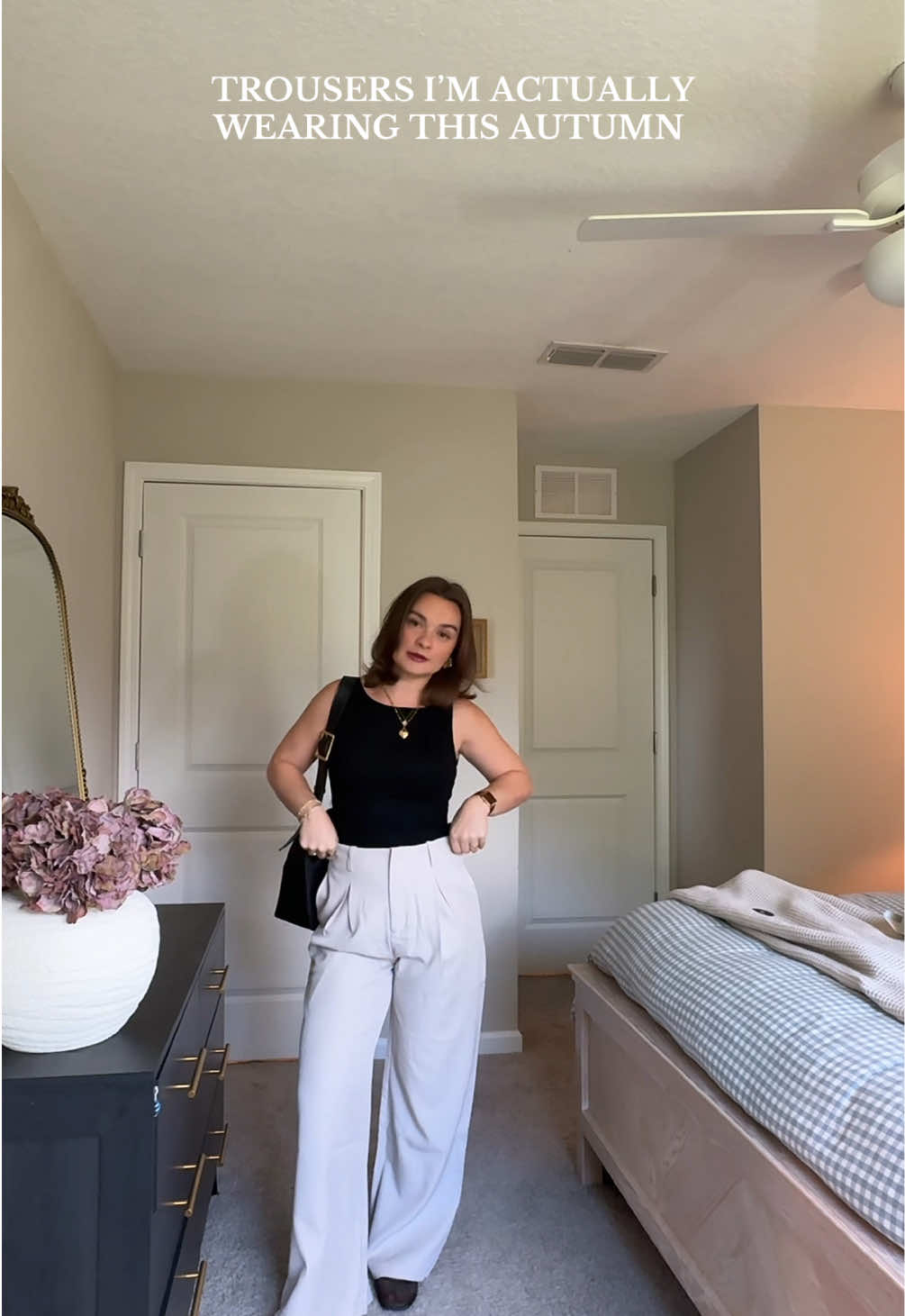 A trouser that you can actually be comfy in all day #trousers #fallpants #corporateoutfit #fallneutrals #elevatedstyle 
