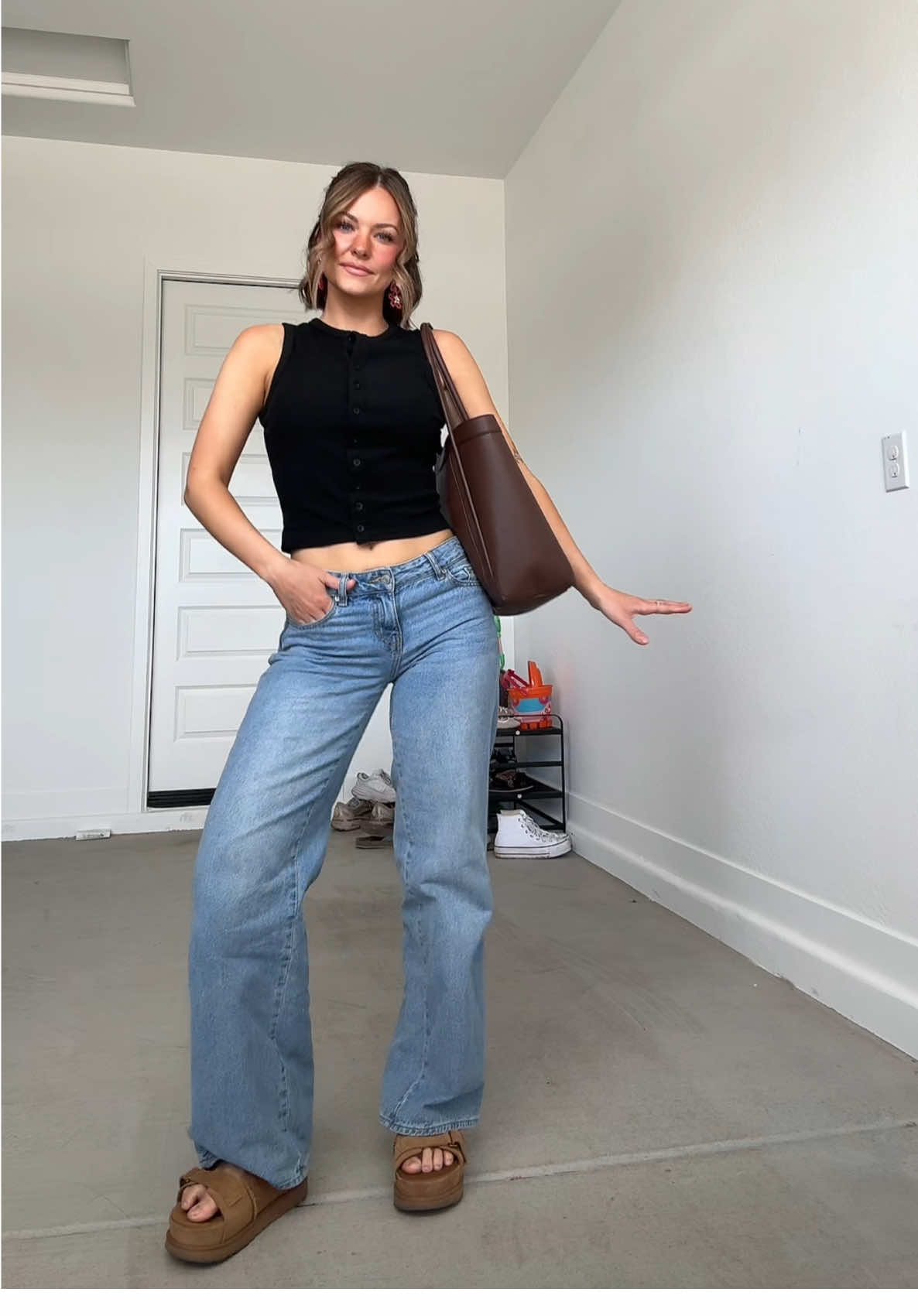 outfit of the day! happy Friday! #OOTD #outfitinspo #falloutfit 
