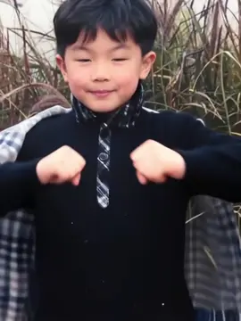 リオでやってみました！！幼少期から少しおもかげあるけど変わってて愛おしい。努力したことがわかる、、昔からかっこよくて可愛いのずるいよよ#boysplanet #リオ #成長記録ai #Multiaverso #Biscoitocut 