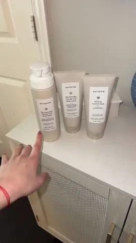 Absolutely loving naturiums body bundles right now #fyp #naturium #bodywash #bodylotion #bodyscrub 