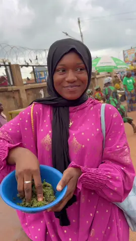 I tried some local foods in TAMALE😎🥹❤️ their foods are sooo affordable!!!!!😎❤️#Sameeyra🇲🇱🇬🇭 #fypviral 